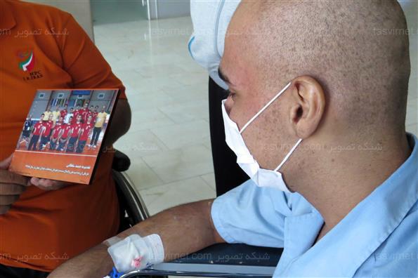 عیادت جمعی اهالی والیبال نشسته از حمید سلطانی