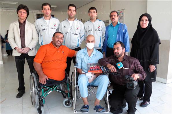 عیادت جمعی اهالی والیبال نشسته از حمید سلطانی
