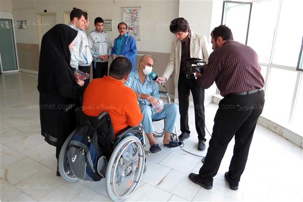 عیادت جمعی اهالی والیبال نشسته از حمید سلطانی