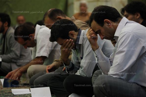 دعای عرفه در سرچشمه تهران