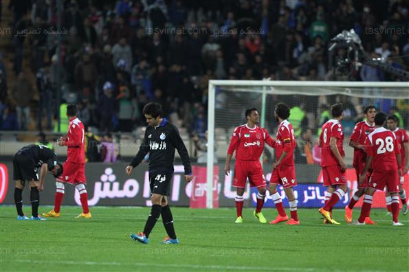 دیدار تیم های استقلال و پرسپولیس