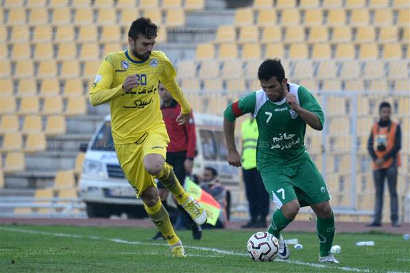 دبدار تیم های نفت تهران و صنعت ساری