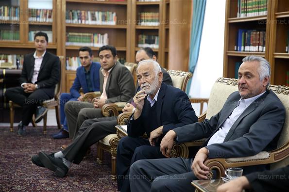 دیدار هاشمی رفسنجانی با خانواده مرحوم نصیری