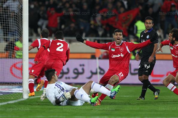 دیدار تیم های استقلال و پرسپولیس