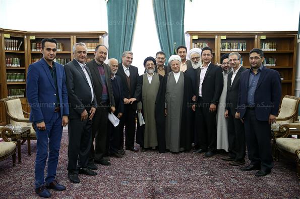 دیدار هاشمی رفسنجانی با خانواده مرحوم نصیری