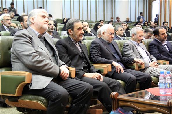 مراسم روز پژوهش و تقدیر از پژوهشگران برتر