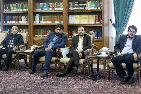 دبیران کل هفت حزب سیاسی در مجمع تشخیص مصلحت نظام