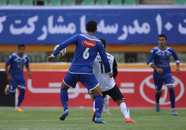دیدار تیم های صبای قم و ملوان بندرانزلی