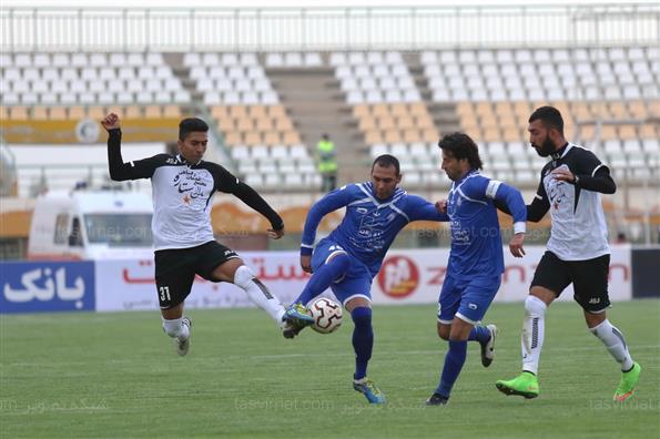 دیدار تیم های صبای قم و ملوان بندرانزلی