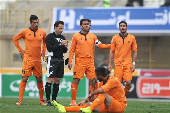 دیدار تیم های سایپای البرز و پیکان تهران