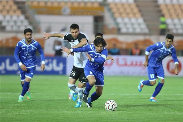 دیدار تیم های صبای قم و ملوان بندرانزلی