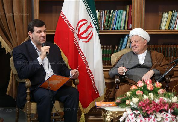 دیدار جمعی از وزنه‌برداران با هاشمی رفسنجانی