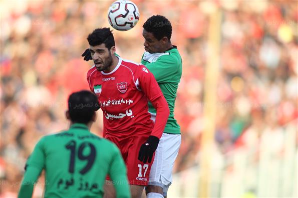 دیدار تیم های پرسپولیس و ذوب آهن