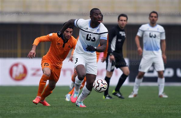 دیدار تیم های سایپای البرز و پیکان تهران