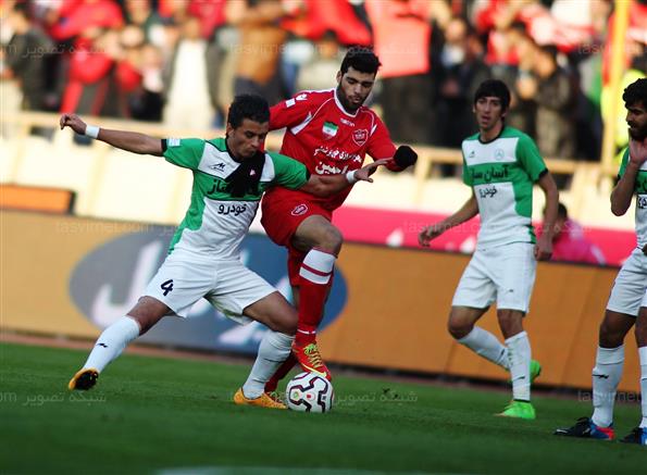 دیدار تیم های پرسپولیس و ذوب آهن