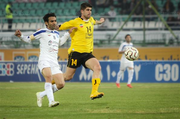 دیدار تیم های سپاهان و گسترش فولاد تبریز