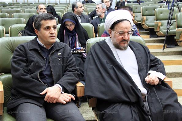 مراسم روز پژوهش و تقدیر از پژوهشگران برتر