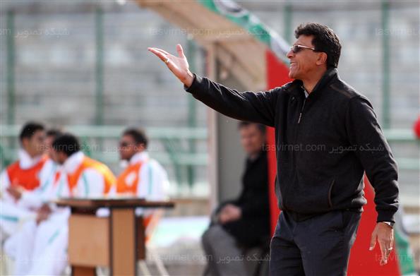 دیدار تیم های پیکان و ذوب آهن