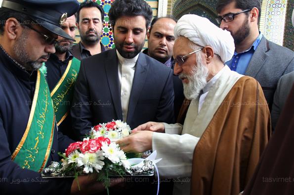 رونمایی از درب طلای حرم سید علاالدین‌ حسین(ع)