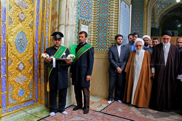 رونمایی از درب طلای حرم سید علاالدین‌ حسین(ع)