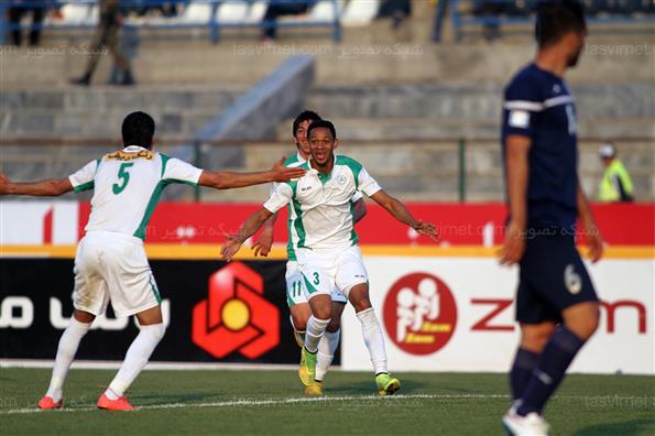 دیدار تیم های پیکان و ذوب آهن