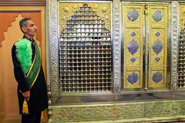 رونمایی از درب طلای حرم سید علاالدین‌ حسین(ع)