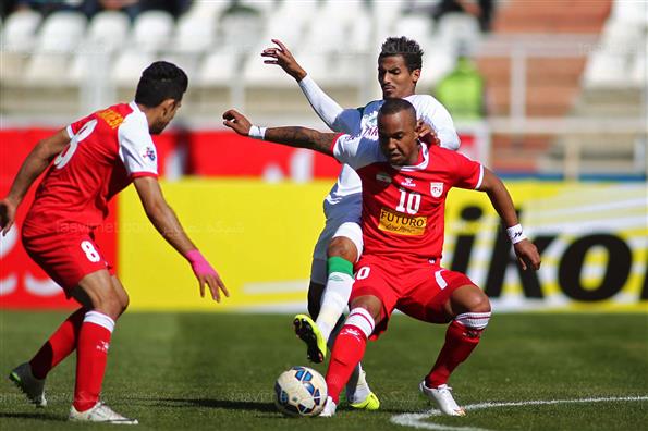 دیدار تیم‌های فوتبال تراکتورسازی و الاهلی عربستان