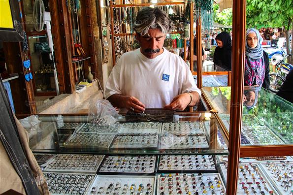 بازار وکیل شیراز