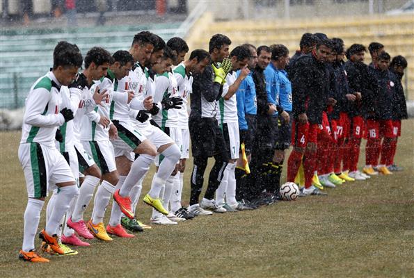 پاس 0 _ ایران جوان بوشهر 1