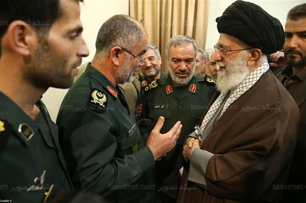 دیدار پاسداران جوان نیروی دریایی سپاه با رهبر معظم