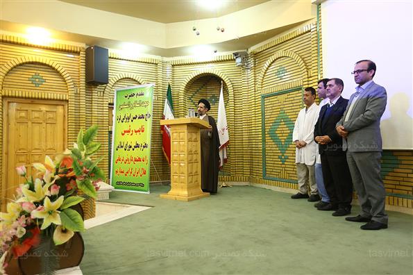 بازدید ابوترابی فرد از مجتمع دارودرمانی هلال ایران