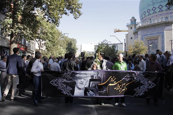 مراسم تشییع پیکر ابراهیم یزدی