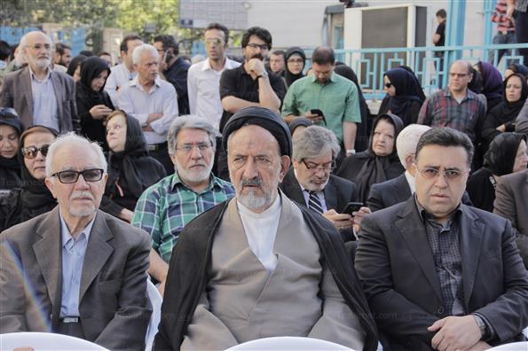 مراسم تشییع پیکر مرحوم ابراهیم یزدی