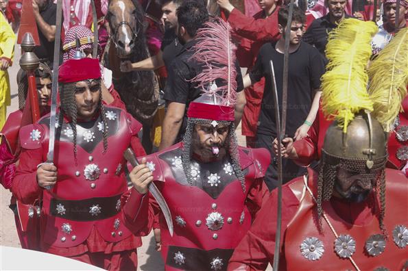 آئین خیمه سوزان ظهر عاشورا