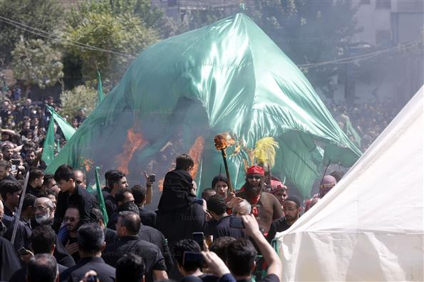 آئین خیمه سوزان ظهر عاشورا