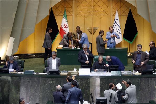 جلسه رای اعتماد به وزرای پیشنهادی دولت با حضور رییس جمهور