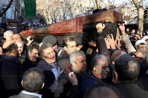 مراسم تشییع پیکرآیت الله سید هاشم رسولی محلاتی