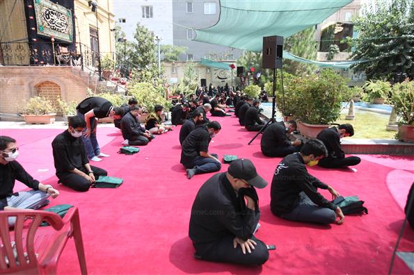 مراسم عزاداری ظهر تاسوعا در خانه مداحان تهران