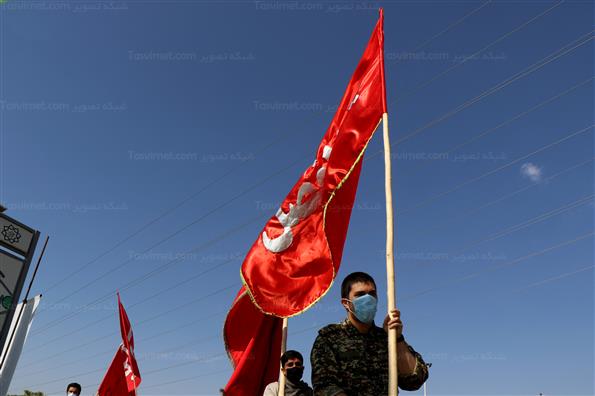 تشییع و تدفین شهدای گمنام در دریاچه شهدای خلیج فارس