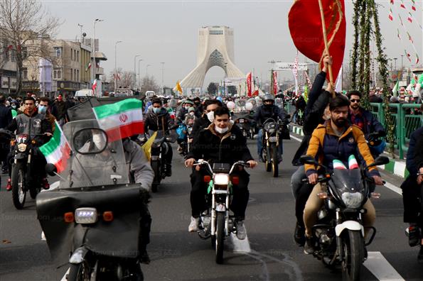 راهپیمایی یوم الله ۲۲ بهمن در تهران