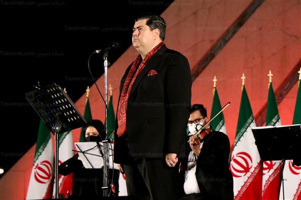 کنسرت سالار عقیلی در برج آزادی