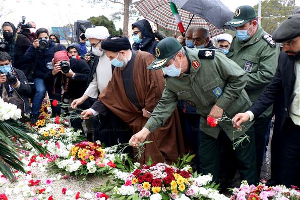 گلباران جایگاه جلوس امام راحل در بهشت زهرا (س)