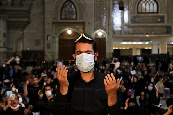 مراسم احیای شب بیست و یکم ماه رمضان در مرقد امام خمینی