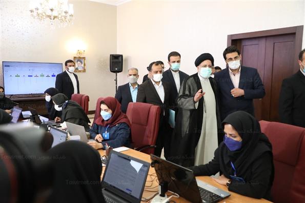 حضور رئیس جمهور در وزارت اقتصاد