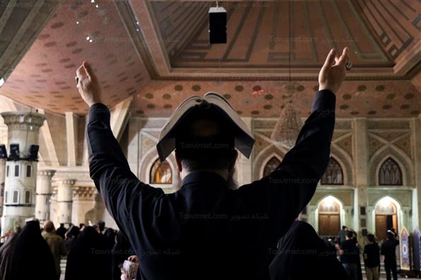 مراسم احیای شب بیست و یکم ماه رمضان در مرقد امام خمینی