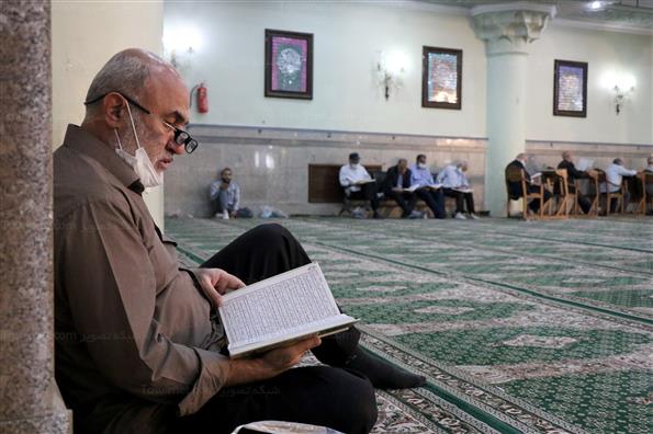 جزءخوانی قرآن کریم در حرم عبدالعظیم حسنی(ع)
