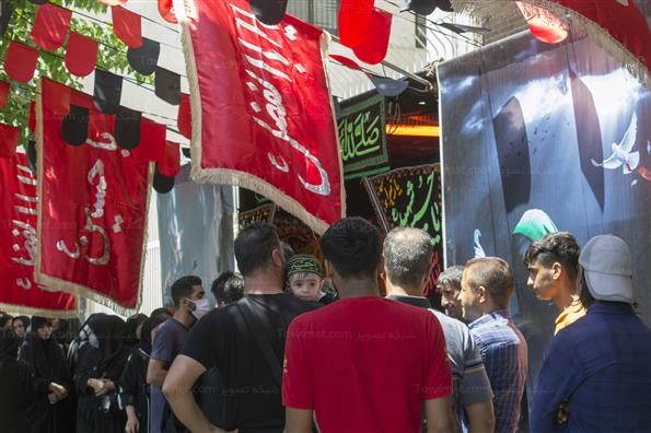 مراسم عزاداری تاسوعا حسینی در بازار تهران