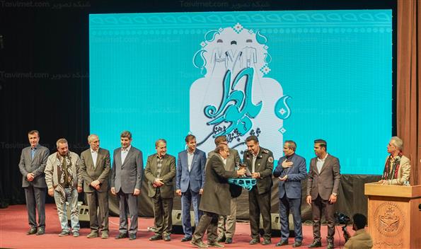 ششمین جشنواره فرهنگی بلوط در دانشگاه تهران