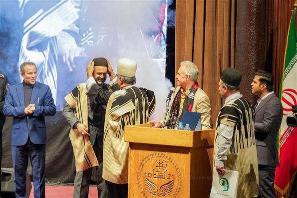 ششمین جشنواره فرهنگی بلوط در دانشگاه تهران