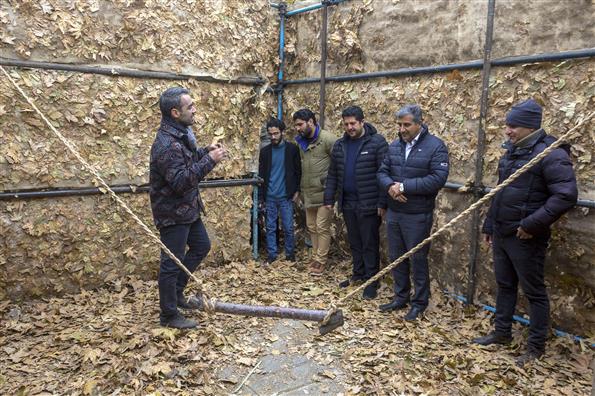 چهارمین رویداد هنری پاییز برگ در میدان مشق تهران